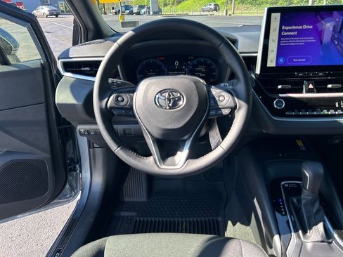 New 2026 Toyota Corolla SE FWD image 21