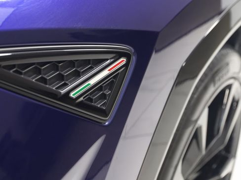 Used 2021 Lamborghini Urus image 84