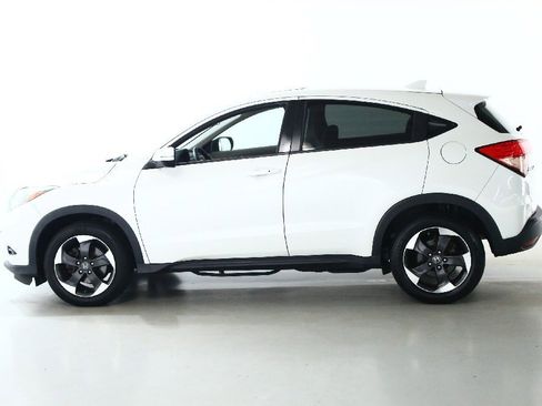 Used 2018 Honda HR-V EX image 38