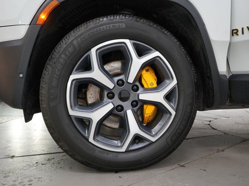 Used 2022 Rivian R1T Adventure AWD/4WD image 28