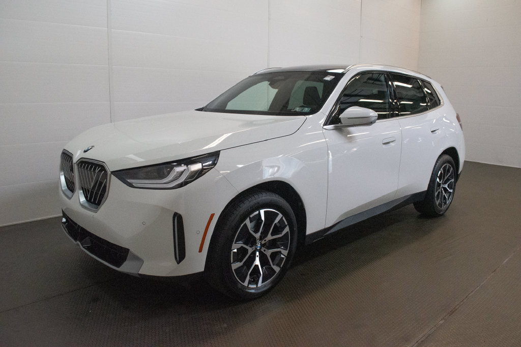 New 2026 BMW X3 xDrive30i w/ Premium Package AWD/4WD image 8