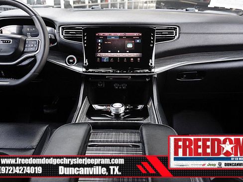 Used 2022 Jeep Wagoneer Series II RWD image 20