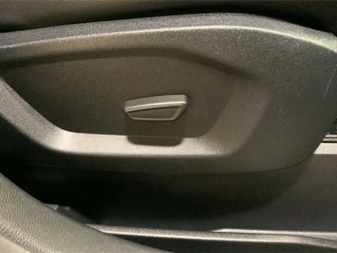 Used 2020 Ford Edge ST-Line w/ Cold Weather Package image 13