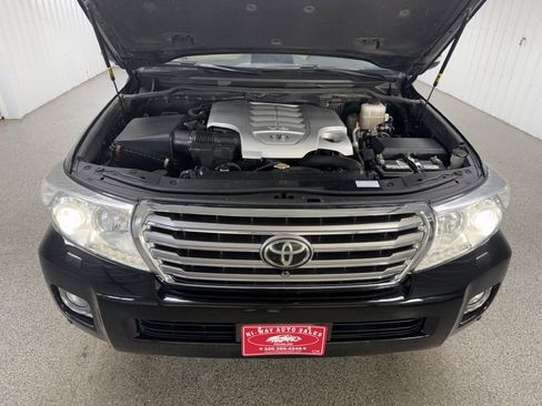 Used 2014 Toyota Land Cruiser 4dr 4WD (Natl) image 41