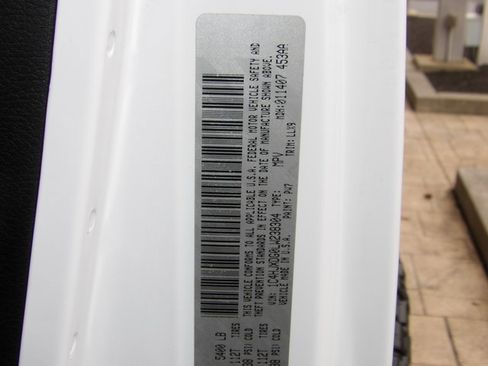 Used 2020 Jeep Wrangler Unlimited Freedom Edition image 15