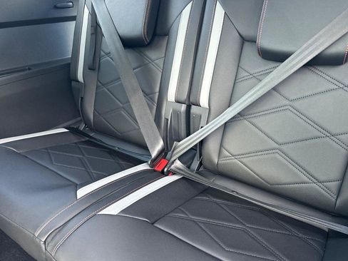 New 2026 Volkswagen Atlas Peak Edition image 14