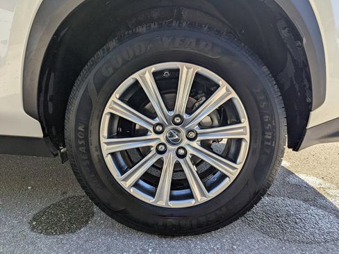 Used 2019 Lexus NX 300 FWD image 16