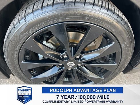 Used 2021 Nissan Maxima SR w/ Sport Mat Group image 37