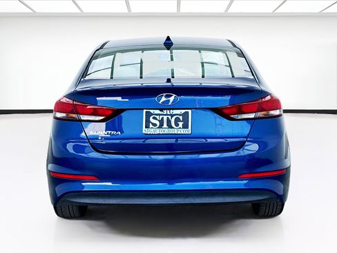 Used 2018 Hyundai Elantra SEL image 5