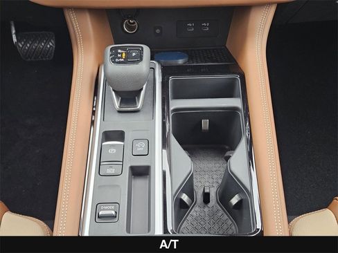 New 2026 Nissan Pathfinder Platinum image 25