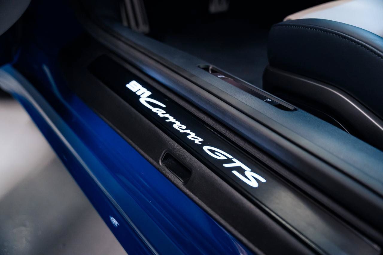 Used 2025 Porsche 911 GTS image 37