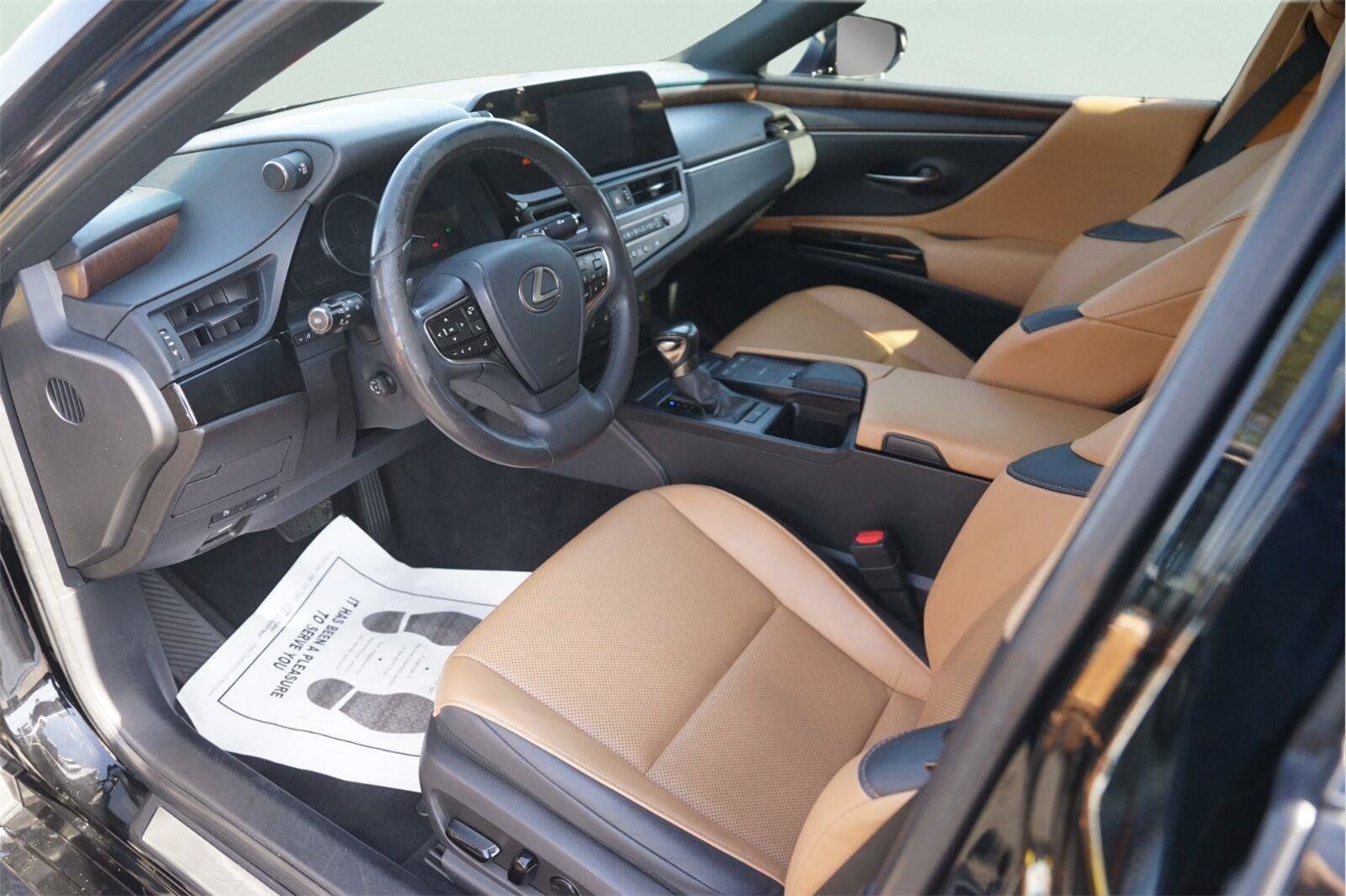 Used 2022 Lexus ES 350 w/ Premium Package FWD image 8