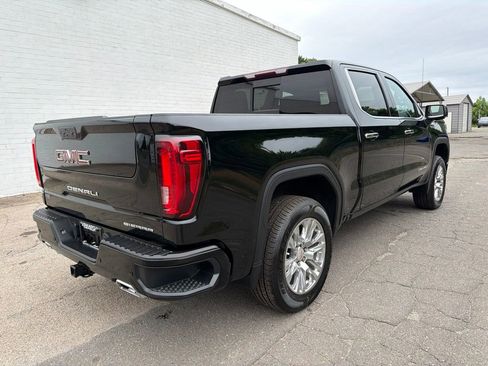 Used 2020 GMC Sierra 1500 Denali AWD/4WD image 2