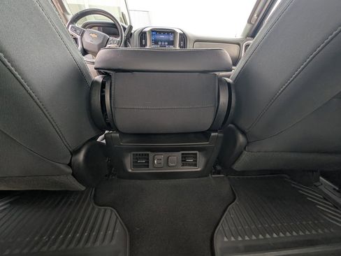 Used 2019 Chevrolet Silverado 1500 LT w/ All-Star Edition image 34