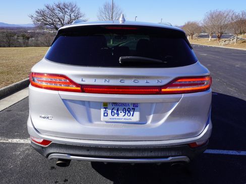 Used 2017 Lincoln MKC Select w/ Select Plus Package image 12