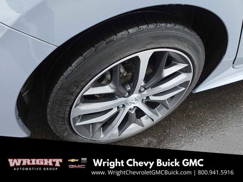 Used 2023 Honda Civic Touring image 34