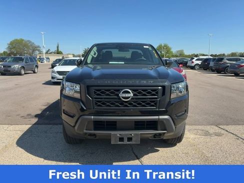 Used 2022 Nissan Frontier S w/ Technology Package AWD/4WD image 2