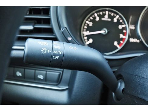 Used 2025 MAZDA CX-30 AWD 2.5 S image 17