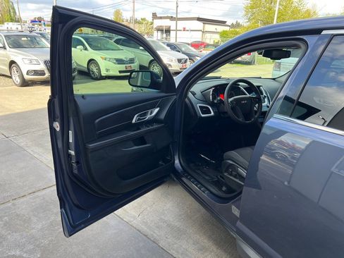 Used 2014 GMC Terrain SLE FWD image 10