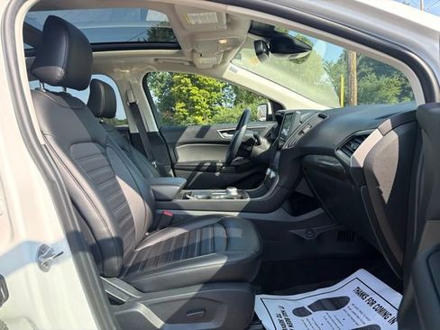 Used 2024 Ford Edge SEL w/ Convenience Package AWD/4WD image 11