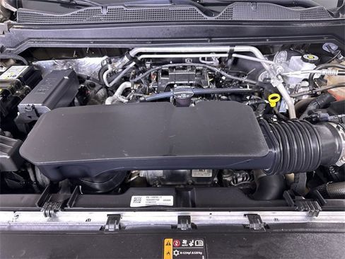 Used 2023 Chevrolet Colorado W/T image 31