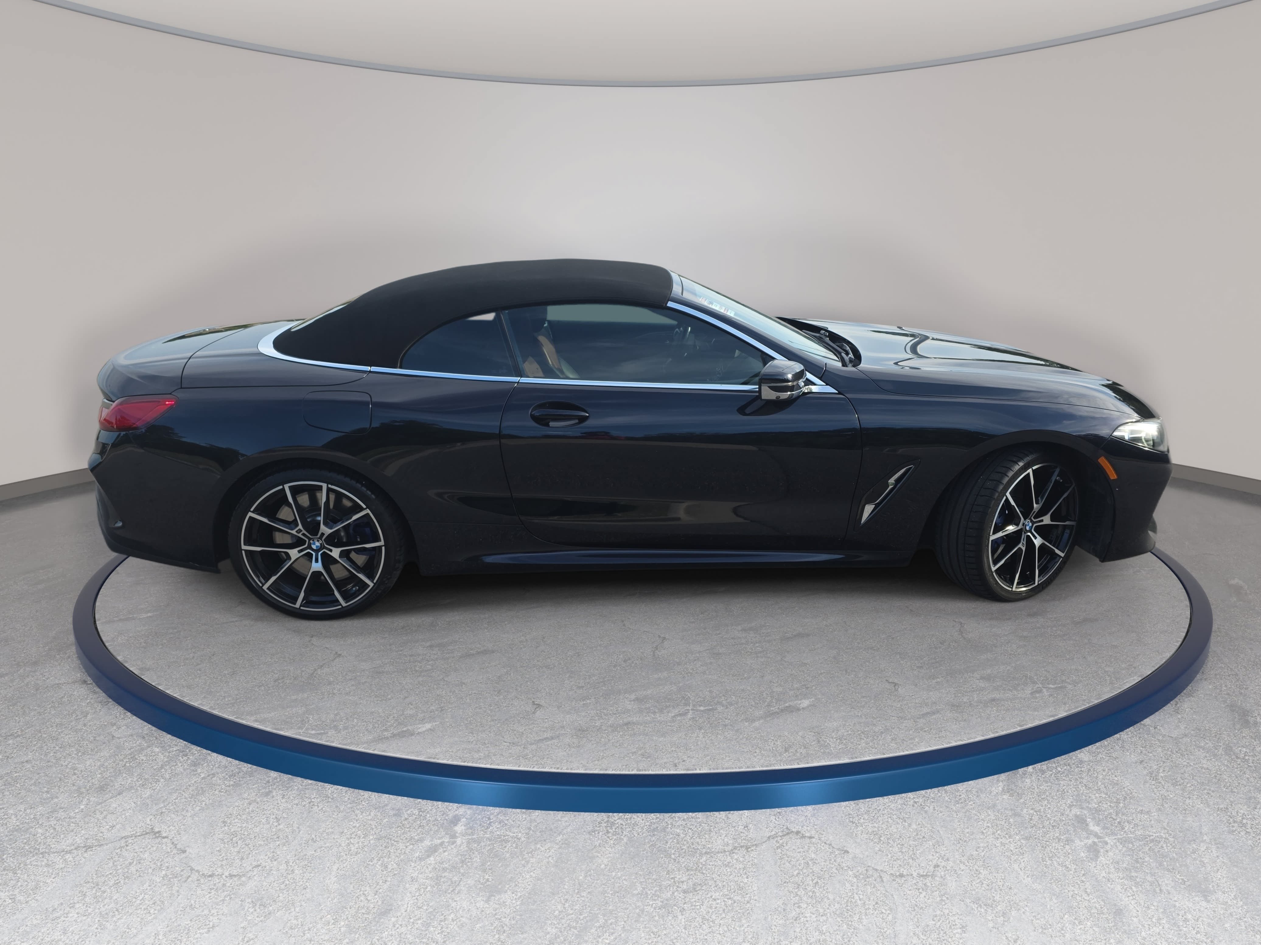 Used 2019 BMW M850i xDrive Convertible AWD/4WD image 4