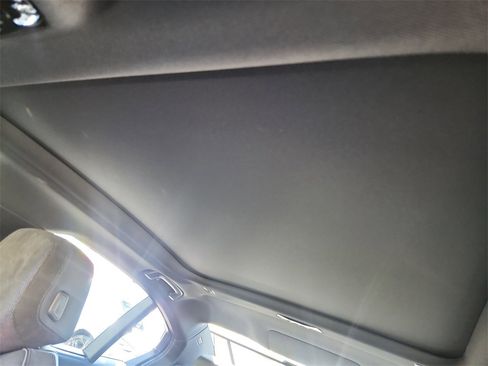 New 2026 BMW 540i xDrive w/ Executive Package image 25