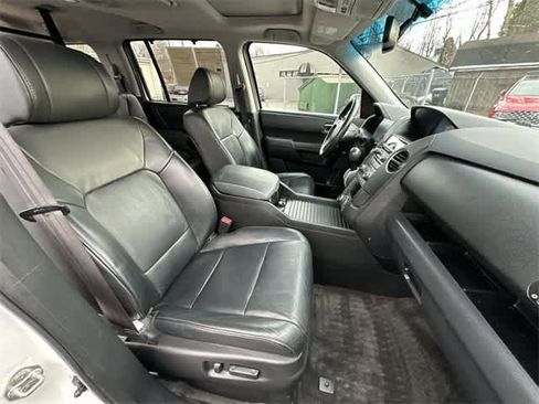 Used 2012 Honda Pilot Touring image 21