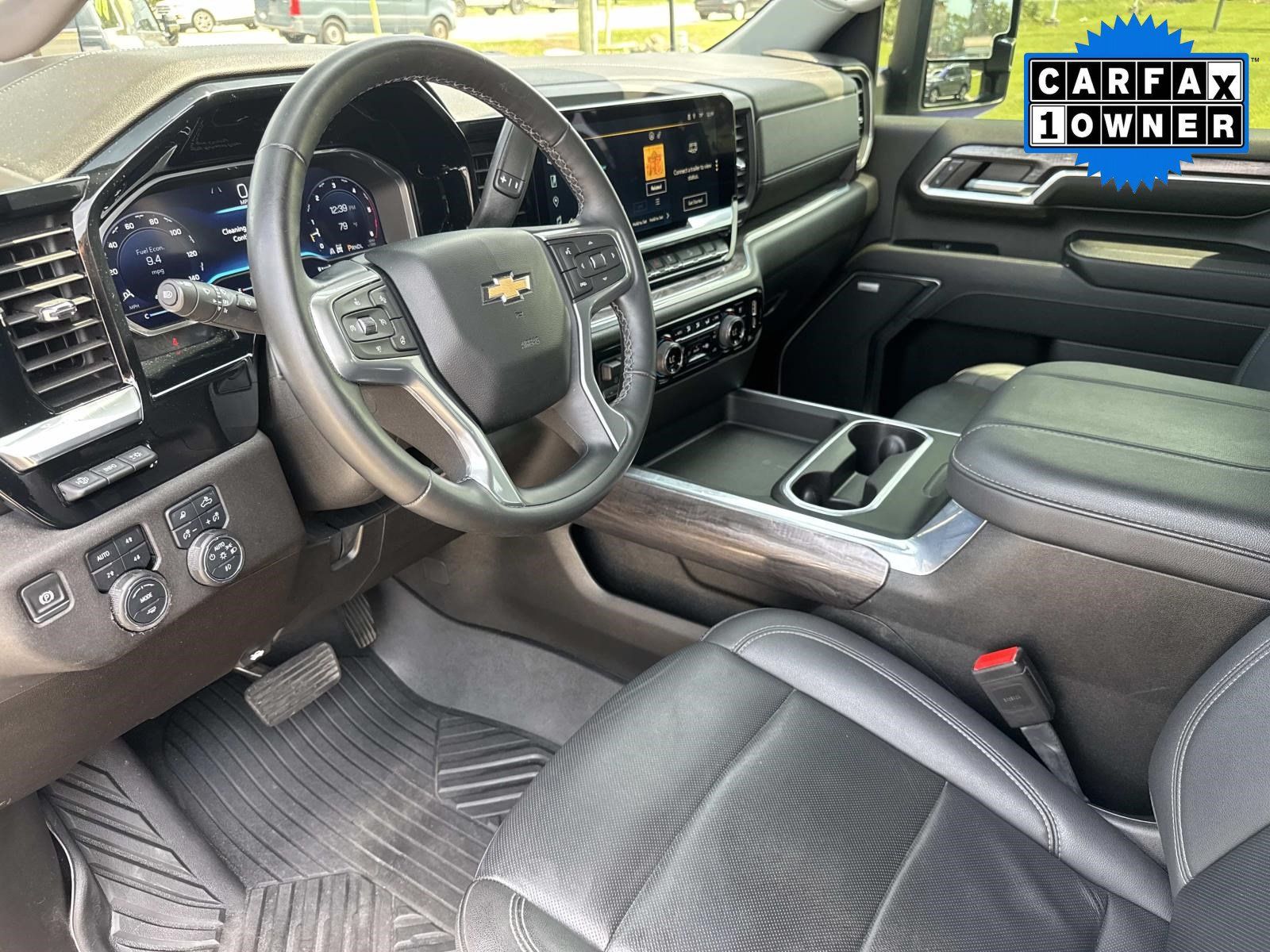 Used 2024 Chevrolet Silverado 2500 LTZ w/ LTZ Premium Package AWD/4WD image 28