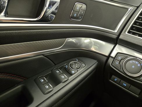 Used 2019 Ford Explorer Sport w/ Equipment Group 401A AWD/4WD image 33