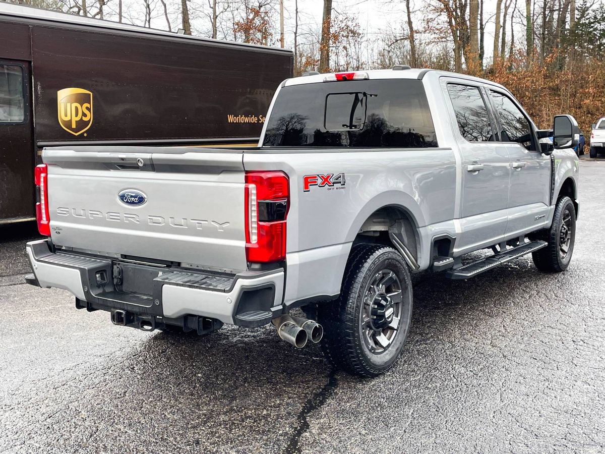 Used 2023 Ford F250 Lariat w/ Sport Appearance Package AWD/4WD image 6