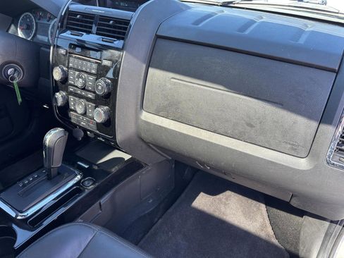 Used 2011 Ford Escape Limited w/ 301A Rapid Spec Order Code image 14