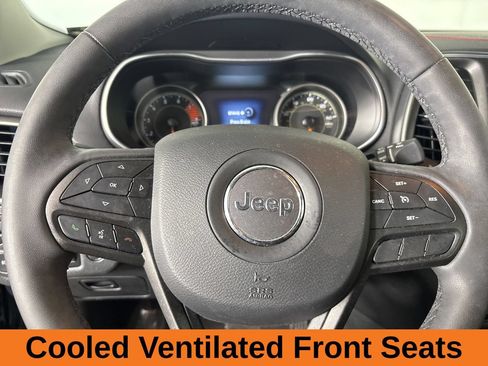 Used 2022 Jeep Cherokee Trailhawk w/ Sun, Sound & Nav Group AWD/4WD image 18