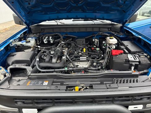 Certified 2022 Ford Bronco Black Diamond image 22