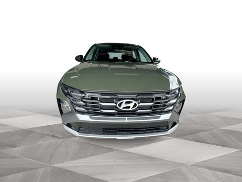 Used 2026 Hyundai Tucson SE FWD image 3