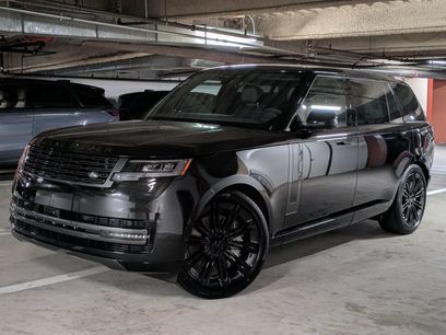 New 2026 Land Rover Range Rover Long Wheelbase SE