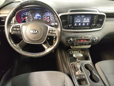 Used 2019 Kia Sorento S FWD image 22