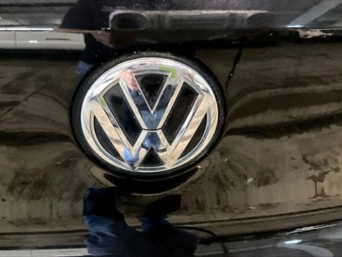 Used 2017 Volkswagen Tiguan S AWD/4WD image 29
