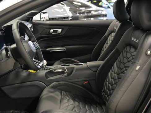 Used 2025 Ford Mustang GT Premium w/ GT Performance Package image 21