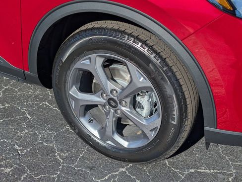 New 2026 Ford Escape ST-Line w/ Tech Pack #1 image 17