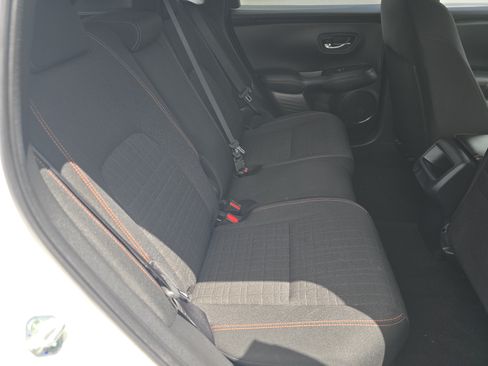 Used 2023 Honda HR-V Sport image 17