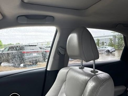 Used 2013 Lexus RX 450h AWD w/ Navigation Pkg image 6