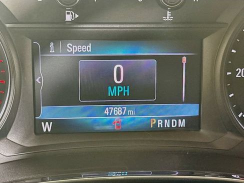 Used 2019 Buick Encore Sport Touring FWD image 16