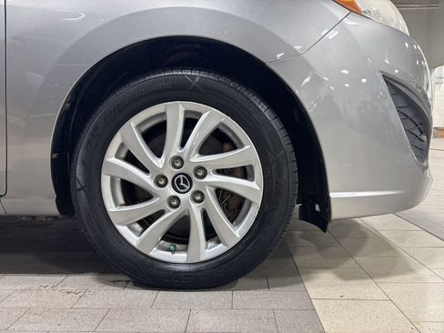 Used 2014 MAZDA MAZDA5 Sport image 28