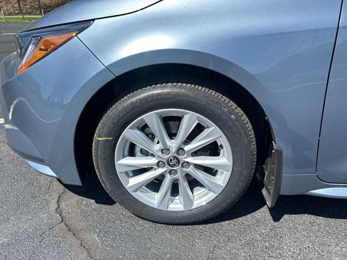 New 2026 Toyota Corolla LE FWD image 28