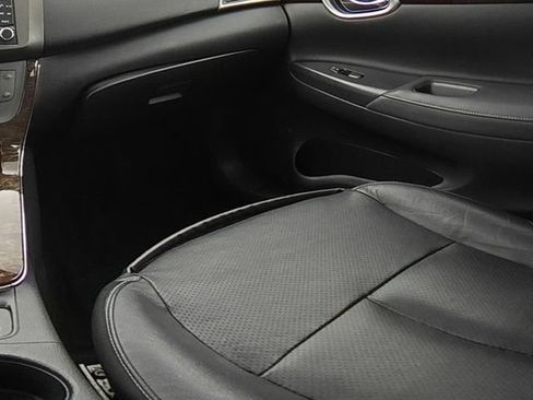 Used 2014 Nissan Sentra SL w/ Premium Package FWD image 28