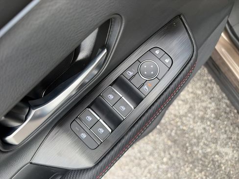 New 2026 Nissan Kicks SR w/ Cold Weather Package AWD/4WD image 12