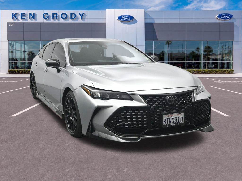 Used 2020 Toyota Avalon TRD w/ All Weather Liner Package FWD image 4