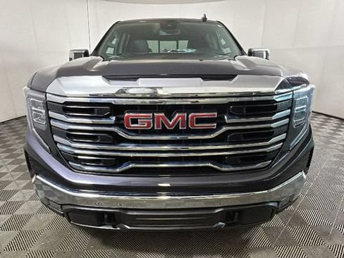 Used 2023 GMC Sierra 1500 SLT w/ SLT Convenience Package AWD/4WD image 7
