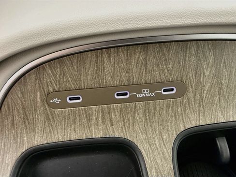 Used 2026 Hyundai Palisade SEL FWD image 19